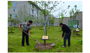 虹潤公司董事長(zhǎng)蒞臨武夷學(xué)院講學(xué)