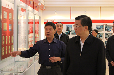 福建省委常委、省紀委書記倪岳峰調(diào)研虹潤公司