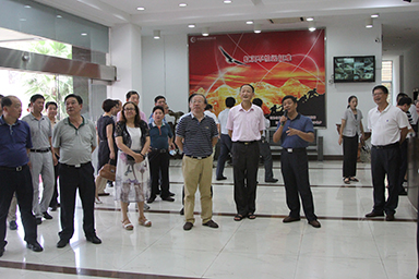 南平市政協(xié)視察調(diào)研虹潤(rùn)公司并召開(kāi)座談會(huì)